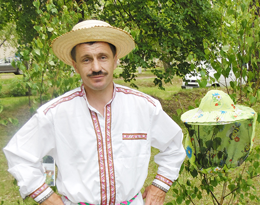 sladkoe_remeslo <h>Пчаляр з Антонаўкі<h>