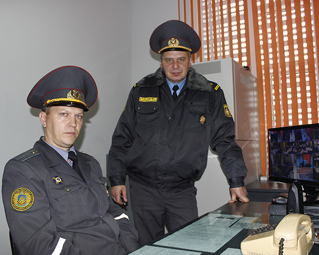 na-straze <h>50 лет на страже<h>