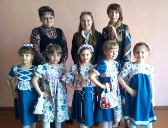 vetkovski_raion-malenkie-modniz-e1462478099755 Минута славы Ветковчан на конкурсе юных модельеров "Разноцветная мозаика"