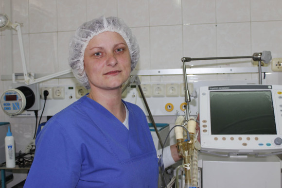 vetkovski_raion-medezinskaya-sestra-e1463337383875 Алмаз, ограненный в бриллиант