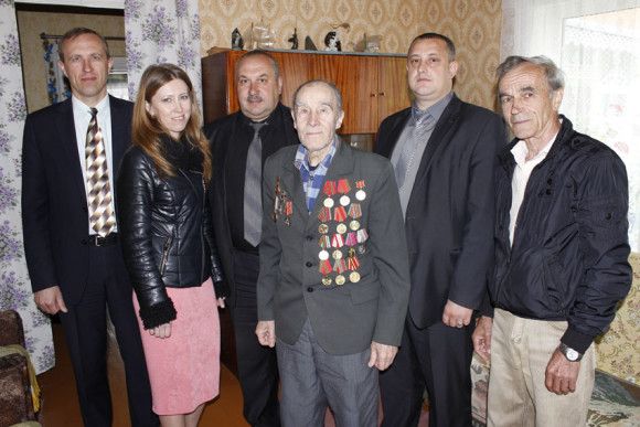 vetkovski_raion-pozdravlenie-veteranov-e1463164039286 Ветераны Ветковщины принимали поздравления от руководства района