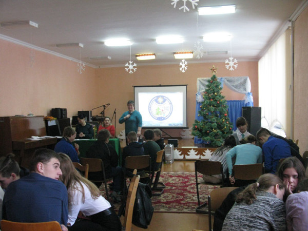 vetkovski_raion_brein-ring-1-e1482505856622 Ветковские школьники продемонстрировали свои знания по безопасности жизнедеятельности на тематическом брейн-ринге