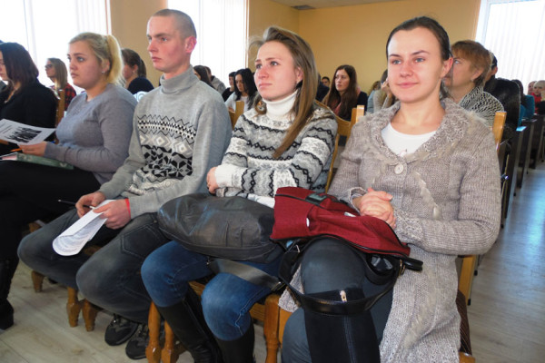 vetkovski_raion_vstrecha-s-molodiegiu-1-e1482256322966 Руководство Ветковского района встретилось с молодыми специалистами