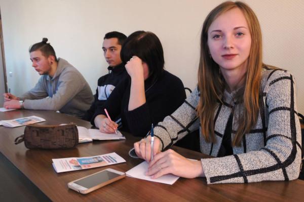vetkovski_raion_vstrecha-s-molodiegiu-e1482256234774 Руководство Ветковского района встретилось с молодыми специалистами