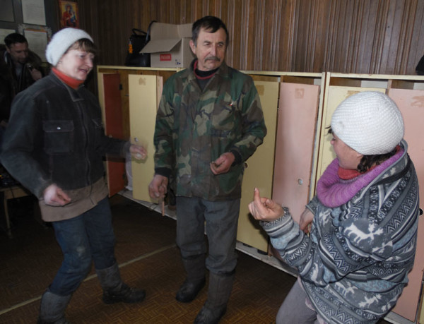 vetkovski_raion_raduga_ferma4-e1485020483669 В УСП "Радуга-Агро" встреча с агитбригадой завершилась танцем