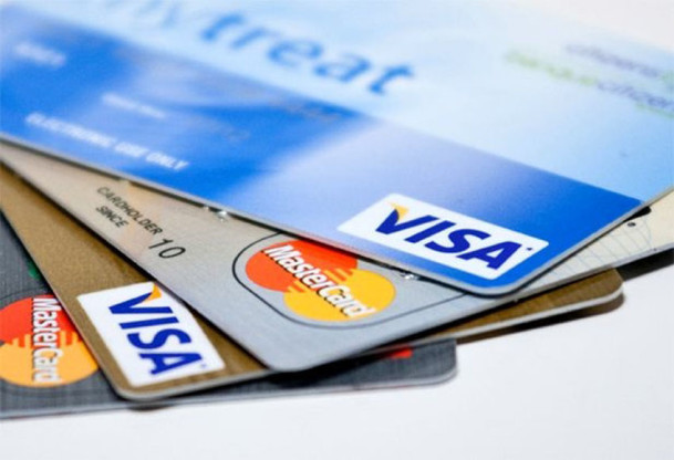 plastic-card1-e1487519548700 Ветковский РОВД призывает граждан быть внимательнее с пластиковыми картами