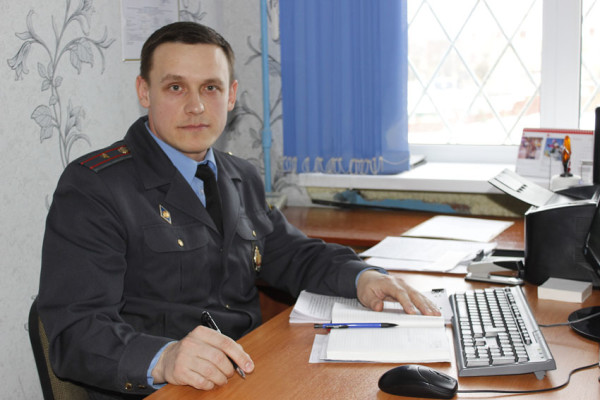 vetkovski_raion_malaschenko-e1487520004624 В Ветковском РОВД работает немало профессионалов своего дела. Один из них -  майор Вадим Малашенко