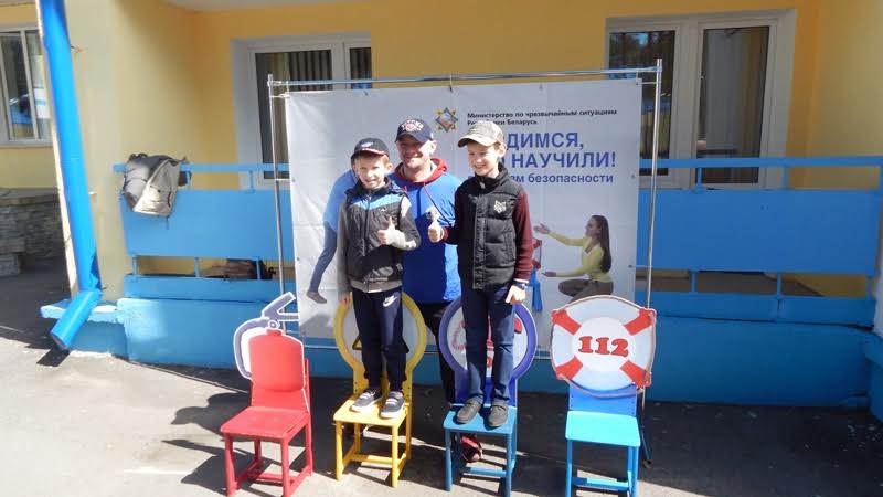 ne-ostav-detey-7 Ветковский РОЧС организовал для многодетных семей увлекательное путешествие в страну безопасности
