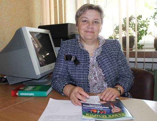 vetkovski_raion_nalogovaya_krupenkova Начальника отдела налоговой инспекции Ветковского района Валентину Крупенкову отличают профессионализм и трудолюбие