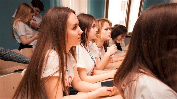 5-e1519646990178 Открыт приём заявок на участие в Международном студенческом форуме «PR-кветка-2018»