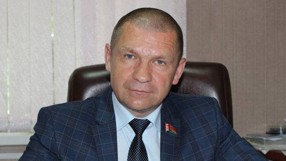 senator-e1532929429788 Член Совета Республики Олег Ядренцев провёл приём граждан Ветковского района