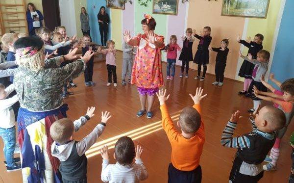 vetkovski_raion_v_centre_vnimania_deti_26-e1538114119911 Сотрудники Ветковского РОЧС посетили дошкольные учреждения