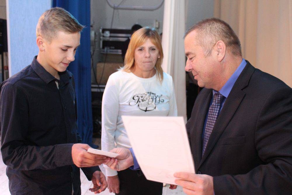 vetkovski_raion_vershina_10_2-e1539327262603 В канун Дня учителя чествовали лучших педагогов района