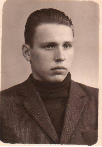 vetkovski_raion_chvarkov_17_1-e1542696315800 Бывший директор совхоза "Дружба" Николай Чварков ответил на 33 вопроса нашего корреспондента