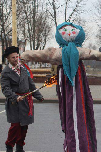 vetkovski_raion_maslenitsa_13_1-e1552640021369 В воскресенье на Красной площади жители города и района широко отпраздновали Масленицу